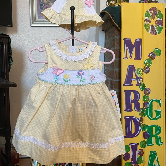 New with tags B T Kids 3 piece smocked Dress set size 6-9 months - Picture 3 of 13